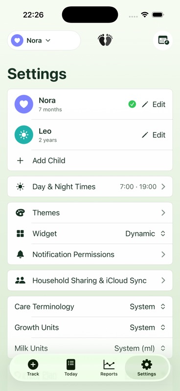 Baby Tracks settings with child profiles, themes and regional preferences